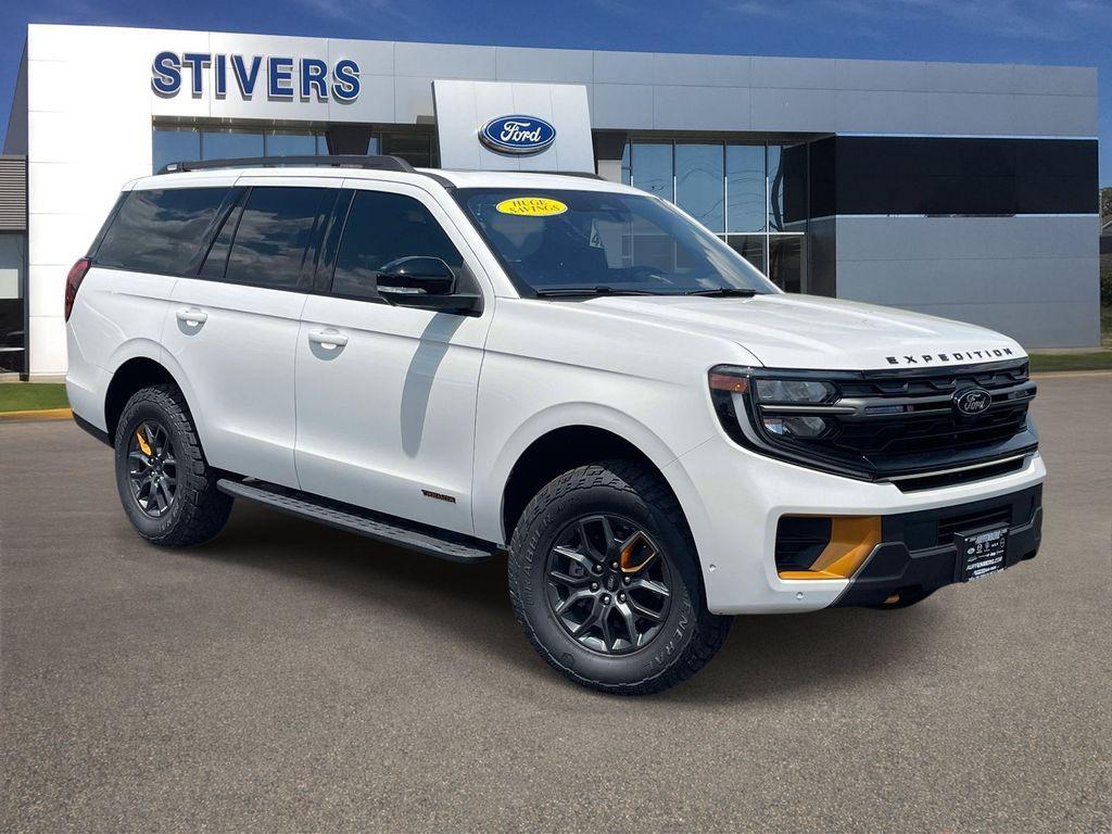 new 2025 Ford Expedition car, priced at $74,884