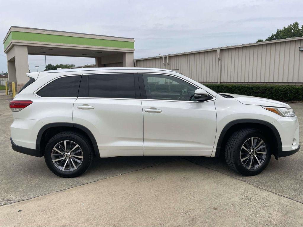 used 2017 Toyota Highlander car, priced at $16,726