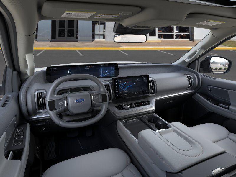new 2025 Ford Expedition Max car, priced at $65,995
