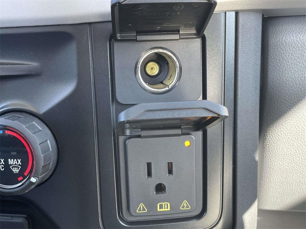 new 2025 Ford F-350 car, priced at $60,981