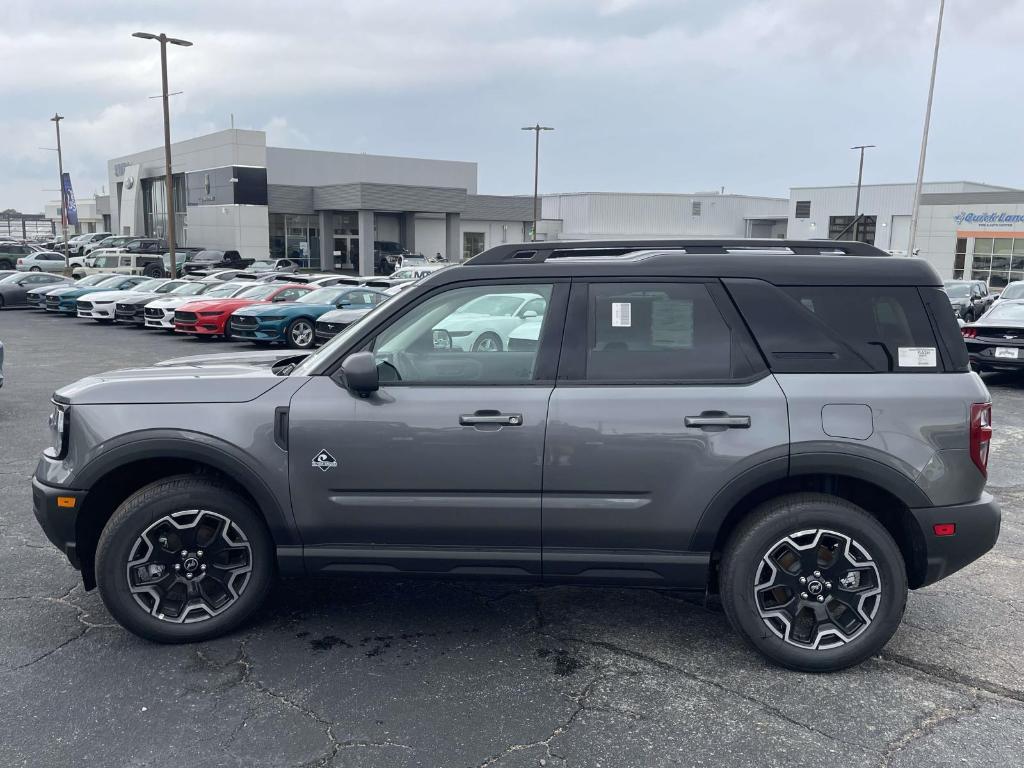 new 2025 Ford Bronco Sport car, priced at $37,985