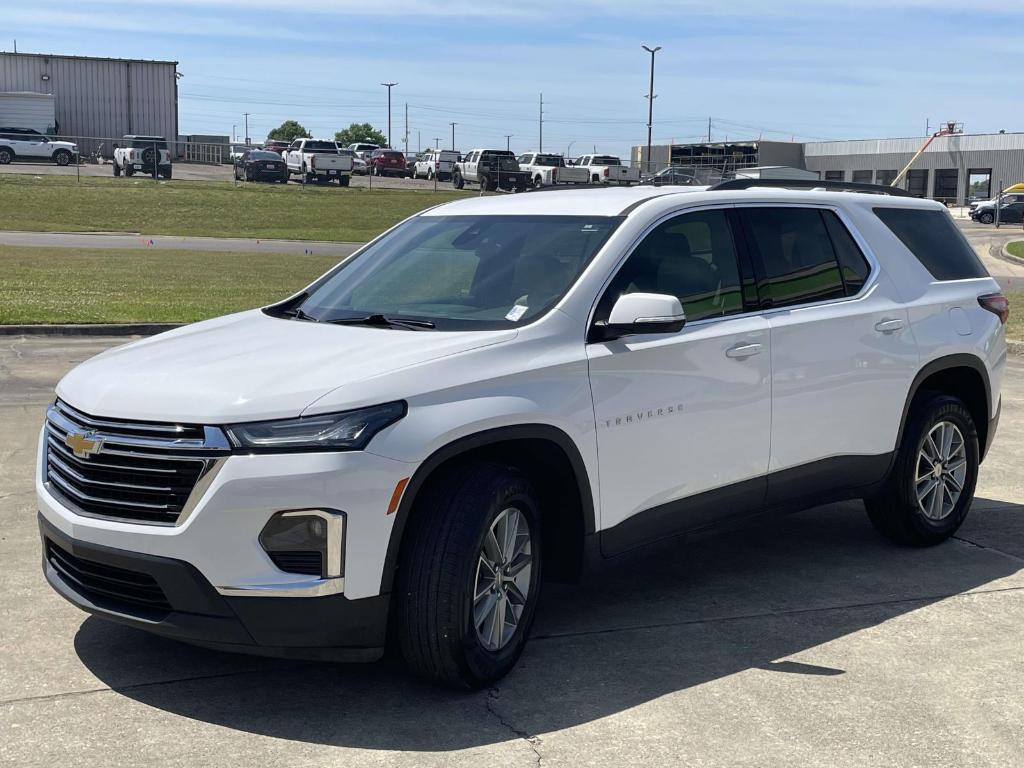 used 2023 Chevrolet Traverse car, priced at $30,567