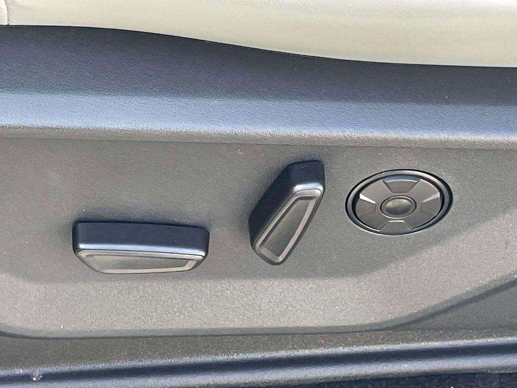 new 2026 Ford Expedition car, priced at $87,795