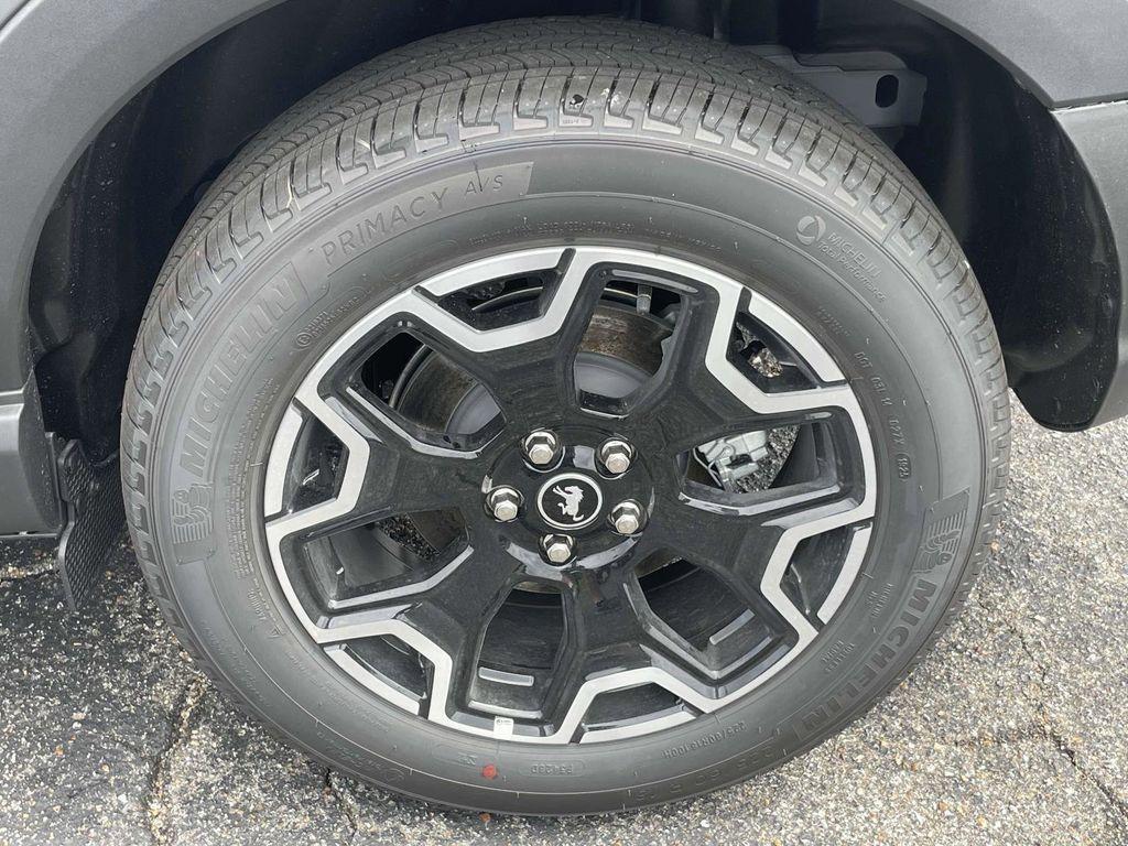 new 2025 Ford Bronco Sport car, priced at $32,995