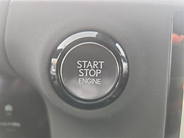 used 2025 Lexus GX 550 car, priced at $95,495