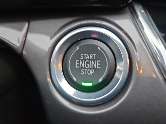 used 2025 Chevrolet Trax car, priced at $23,002