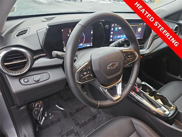 used 2025 Chevrolet Trax car, priced at $23,002
