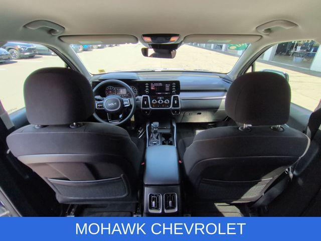 used 2023 Kia Sorento car, priced at $23,558