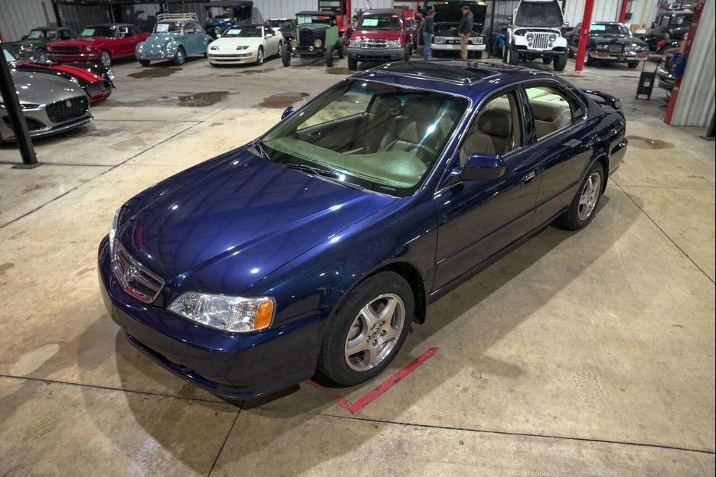 used 2001 Acura TL car, priced at $14,900