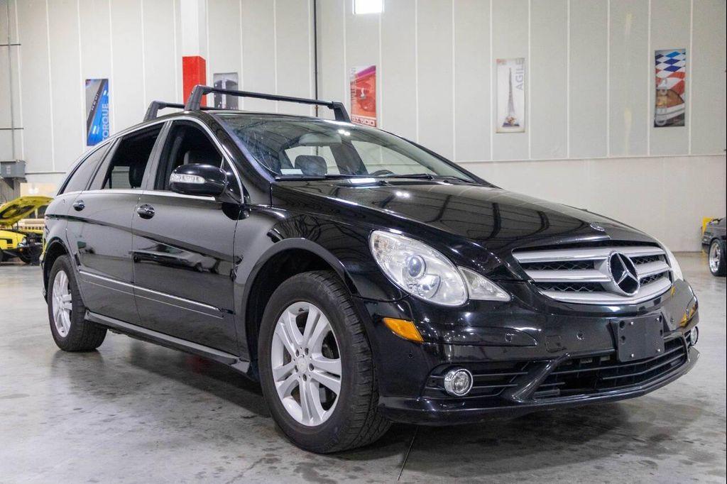 used 2008 Mercedes-Benz R-Class car, priced at $8,900