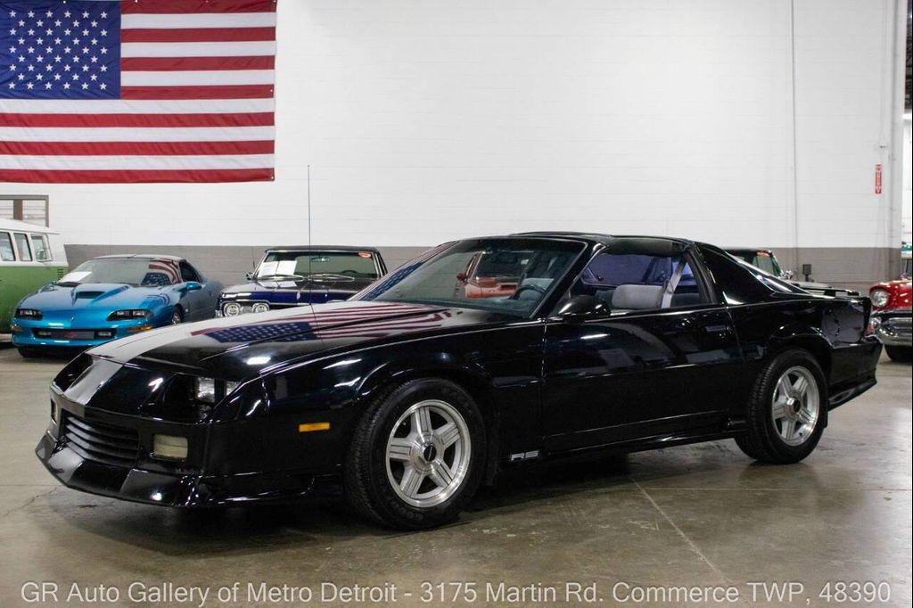 used 1991 Chevrolet Camaro car, priced at $13,900