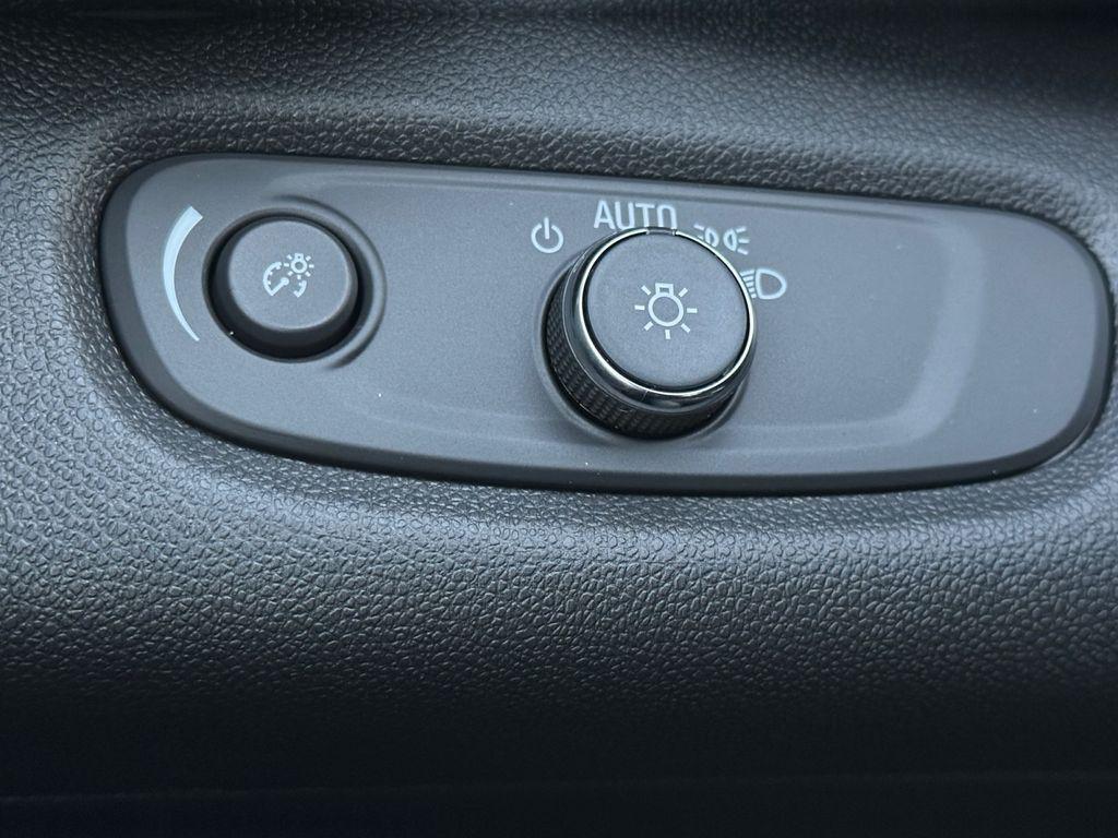 new 2026 Chevrolet Trax car