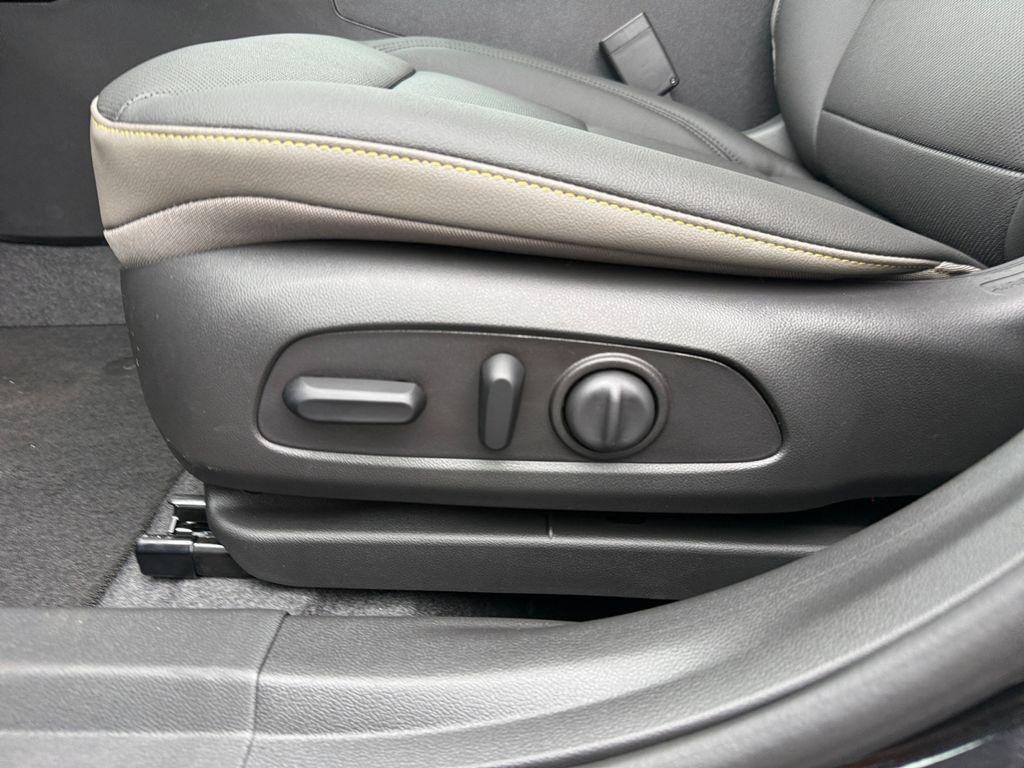 new 2026 Chevrolet Trax car, priced at $25,885