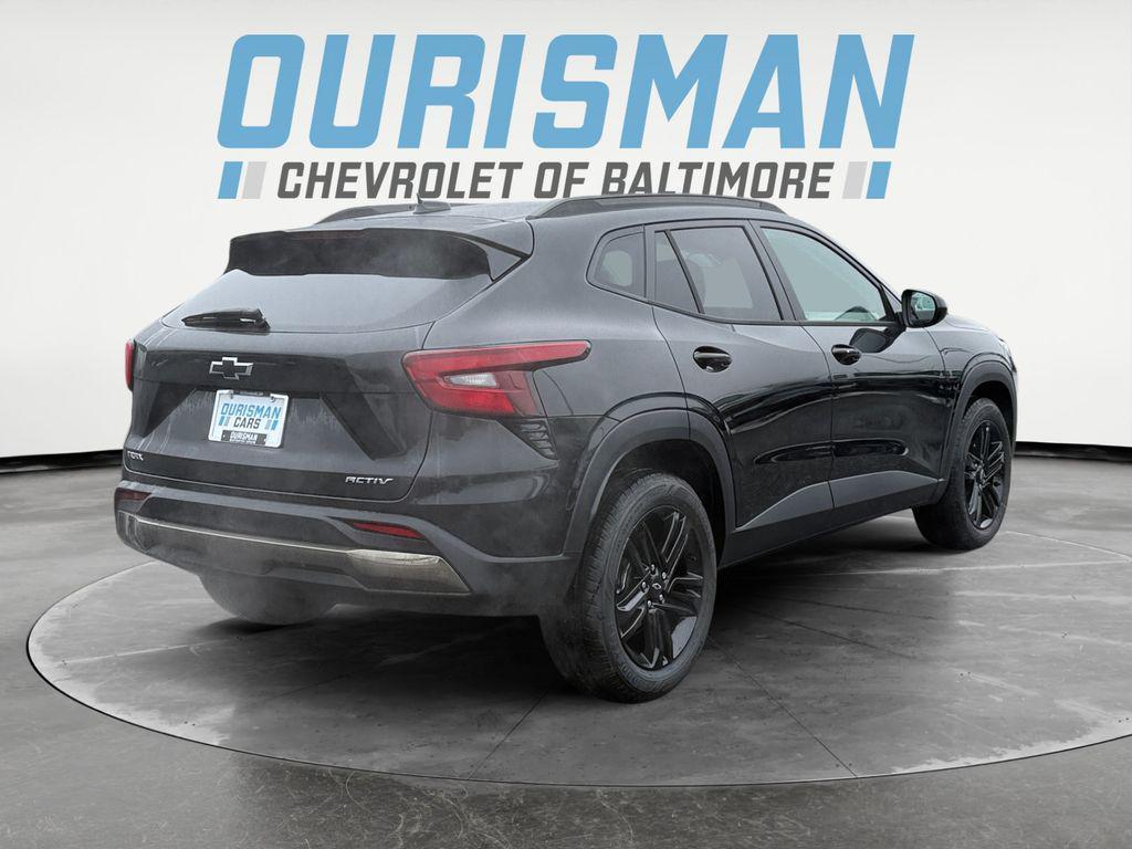 new 2026 Chevrolet Trax car, priced at $25,885