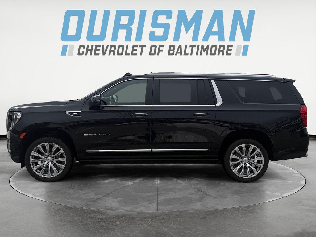 used 2023 GMC Yukon XL car, priced at $55,000