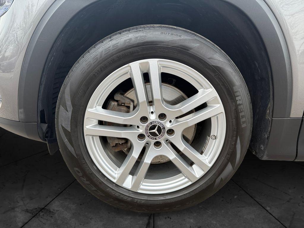 used 2021 Mercedes-Benz GLB 250 car, priced at $22,800