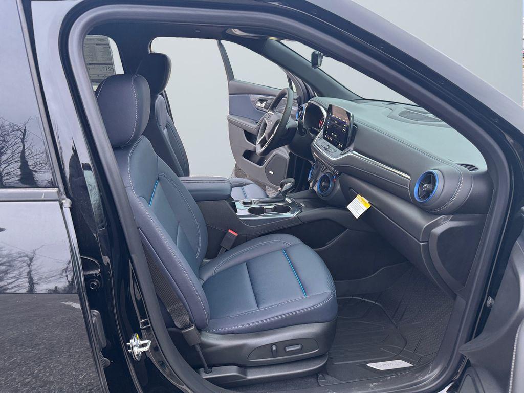new 2025 Chevrolet Blazer car, priced at $46,241