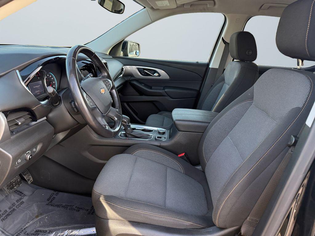 used 2021 Chevrolet Traverse car, priced at $24,500