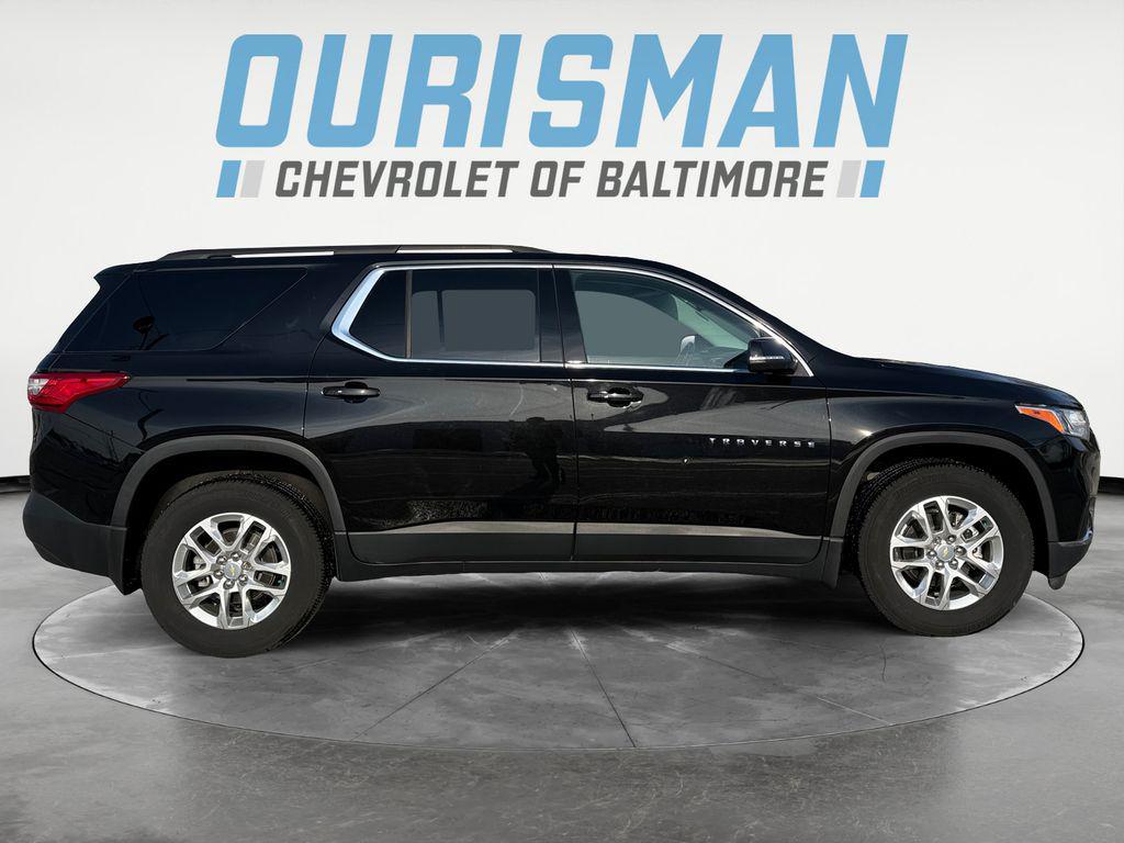 used 2021 Chevrolet Traverse car, priced at $24,500