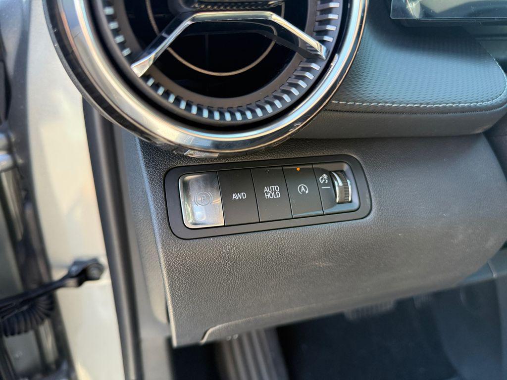 new 2026 Chevrolet Equinox car, priced at $28,382