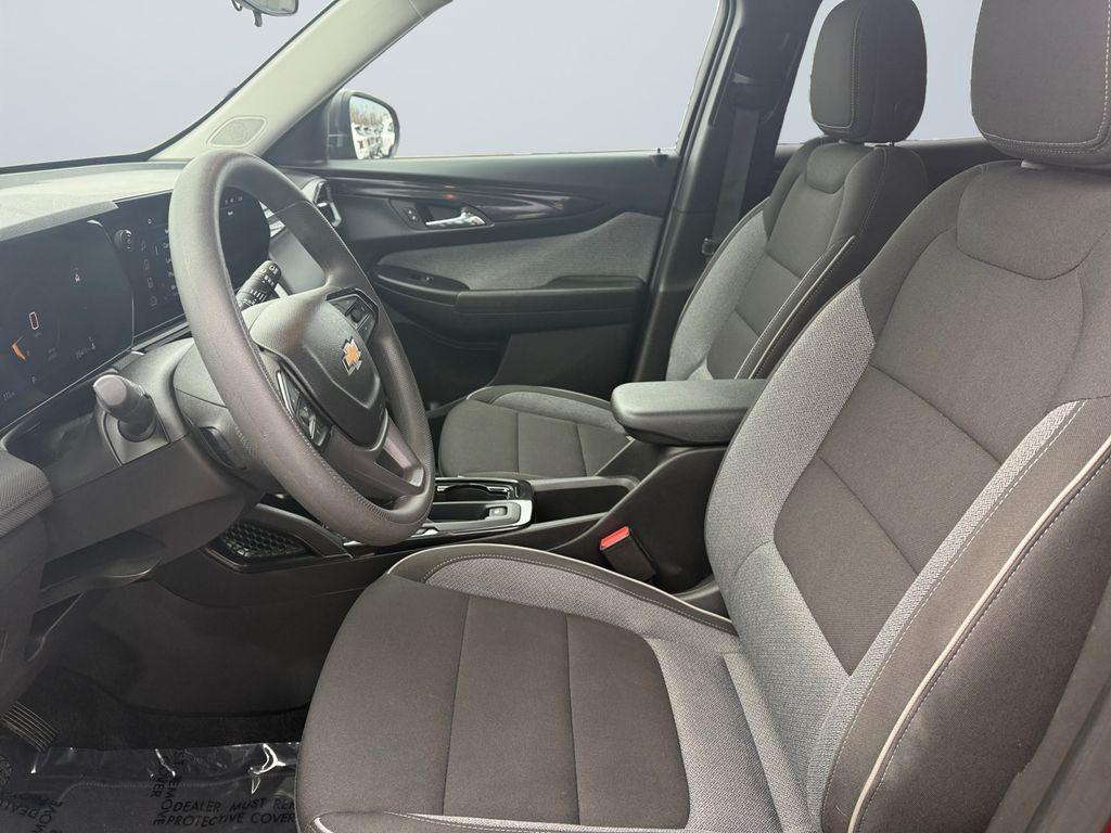 used 2025 Chevrolet TrailBlazer car, priced at $20,500