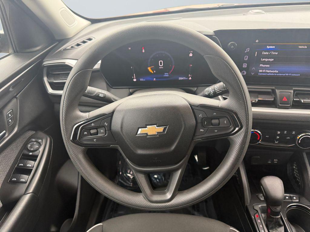 used 2025 Chevrolet TrailBlazer car, priced at $20,500