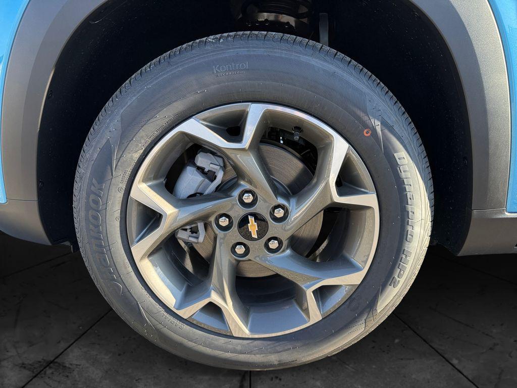 new 2026 Chevrolet Trax car, priced at $25,925