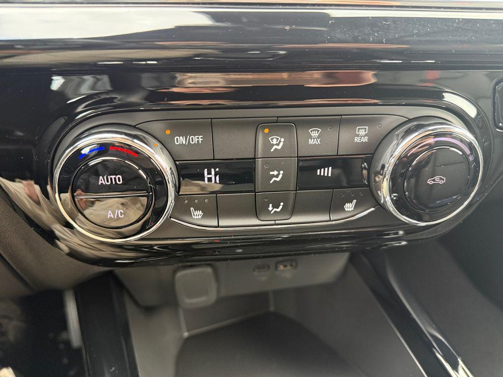 new 2026 Chevrolet Trax car, priced at $25,145