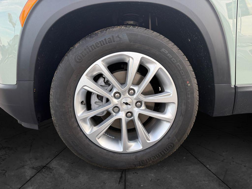 new 2026 Chevrolet TrailBlazer car, priced at $22,357