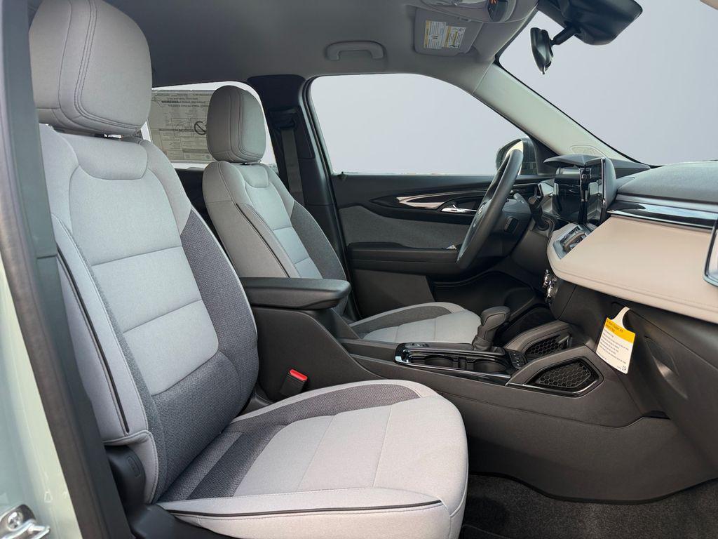 new 2026 Chevrolet TrailBlazer car, priced at $22,357
