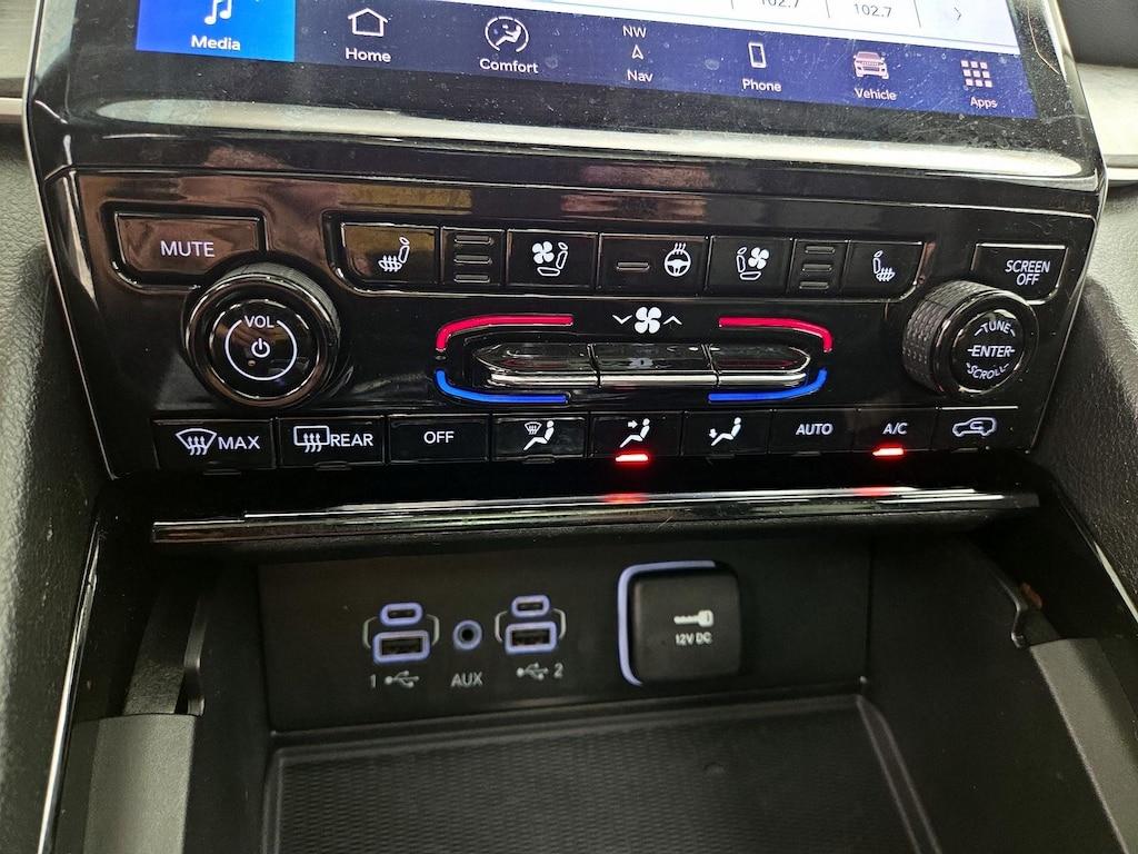 used 2023 Jeep Grand Cherokee L car, priced at $38,998