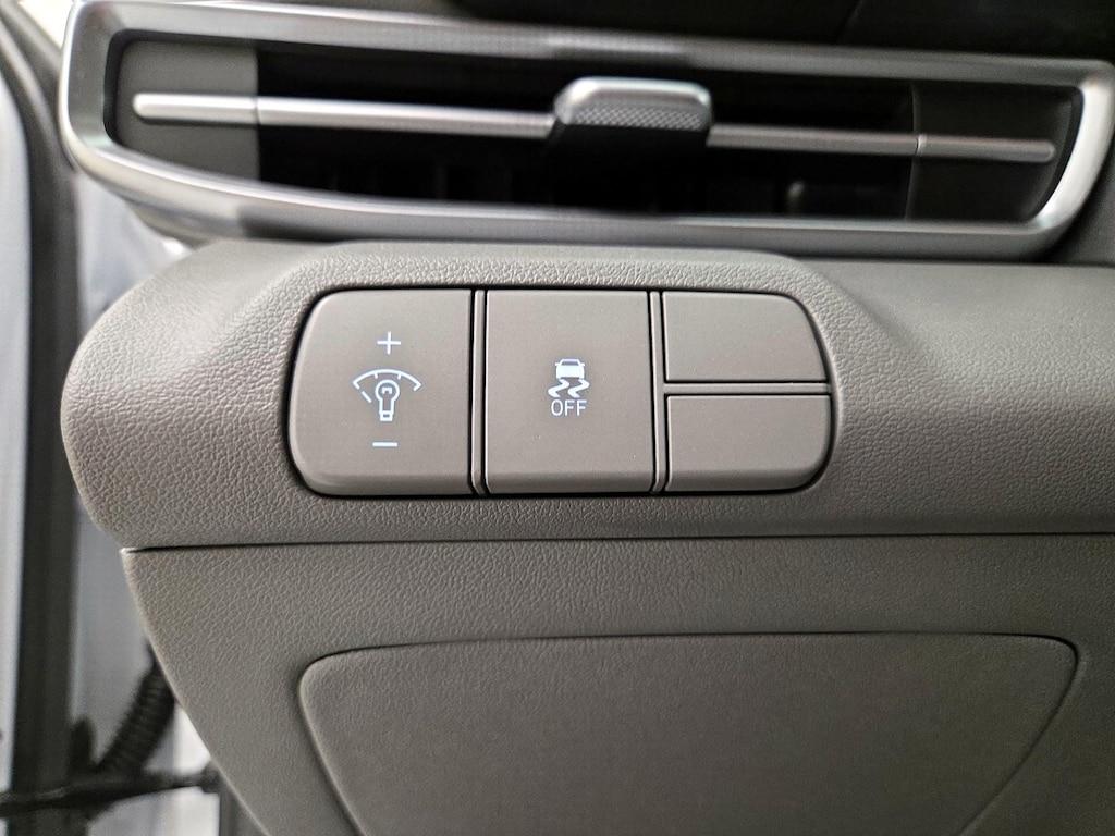 used 2025 Hyundai Elantra car, priced at $21,998