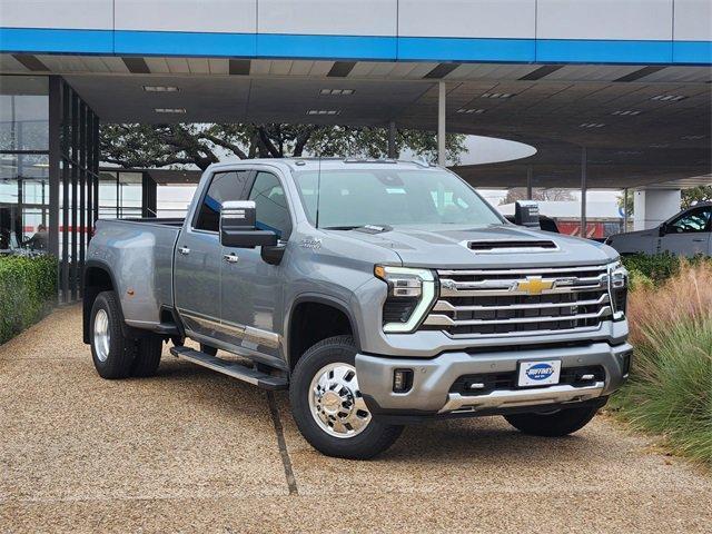 new 2026 Chevrolet Silverado 3500 car, priced at $85,310