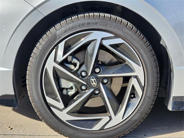 used 2025 Hyundai Sonata car, priced at $26,291