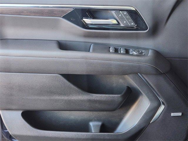 new 2025 Chevrolet Suburban car, priced at $79,977