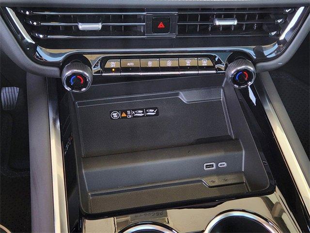 new 2025 Chevrolet Suburban car, priced at $79,977