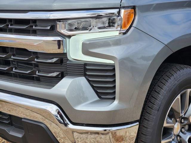 new 2026 Chevrolet Silverado 1500 car, priced at $43,417