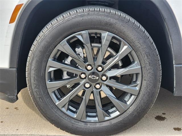 used 2023 Chevrolet Traverse car, priced at $26,991