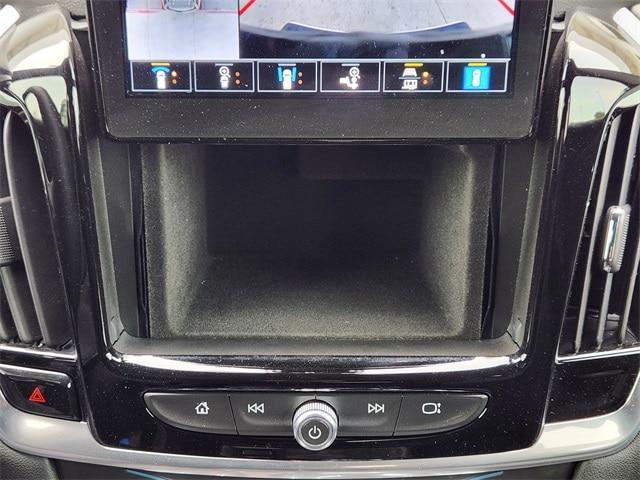 used 2023 Chevrolet Traverse car, priced at $26,991