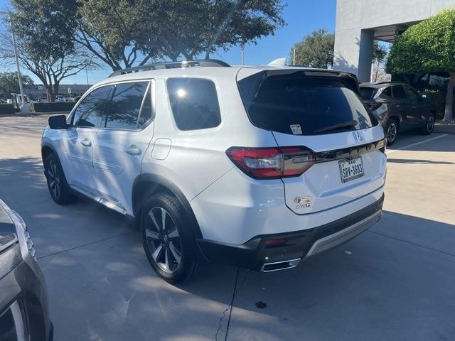 used 2023 Honda Pilot car, priced at $36,991