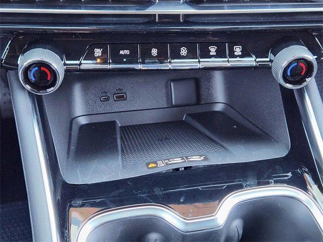 new 2026 Chevrolet Traverse car, priced at $44,054