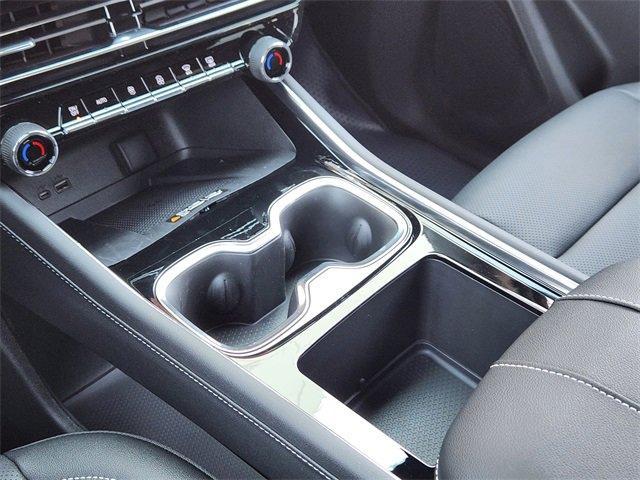 new 2026 Chevrolet Traverse car, priced at $44,054