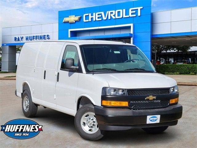 new 2025 Chevrolet Express 2500 car, priced at $48,010