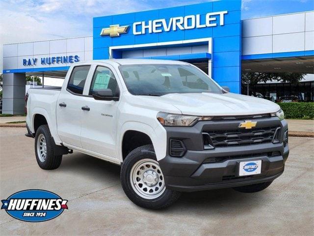 new 2026 Chevrolet Colorado car, priced at $33,290