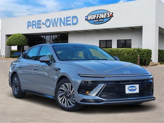 used 2025 Hyundai Sonata Hybrid car, priced at $31,991