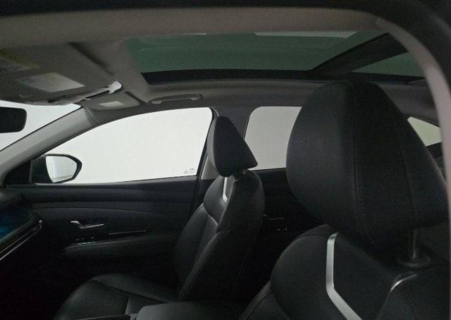 used 2025 Hyundai TUCSON Hybrid car, priced at $36,991