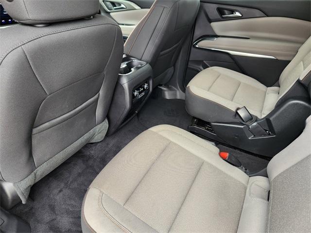 used 2025 Chevrolet Traverse car, priced at $35,991