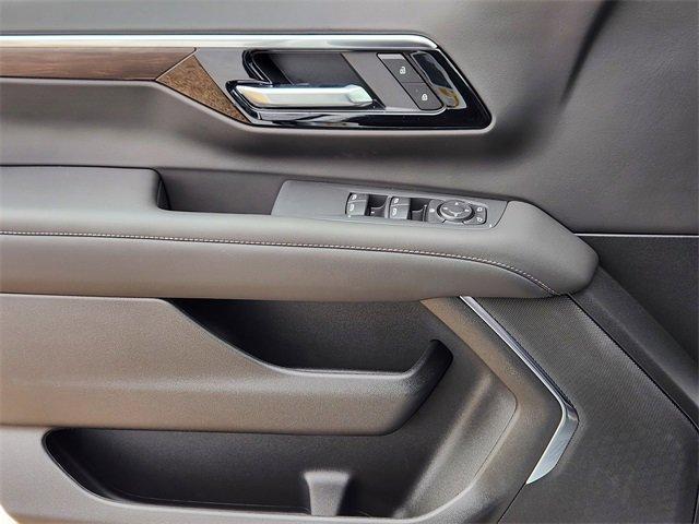 new 2026 Chevrolet Suburban car, priced at $62,199