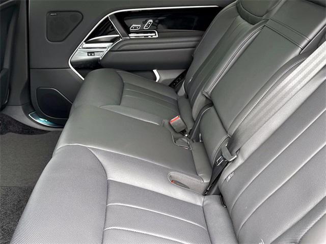 new 2025 Land Rover Range Rover car, priced at $152,690