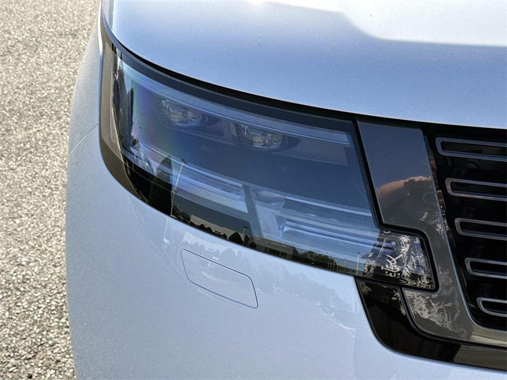 new 2025 Land Rover Range Rover car, priced at $155,830